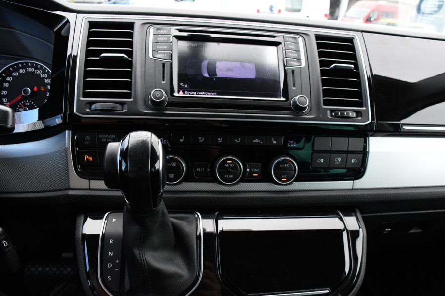 Volkswagen Transporter Caravelle 2.0 TDI L2H1 Highline Adaptieve Cruise, Camera, 2 x Schuifdeur, 204pk, 8 personen, NAVI, Clima, Stoelverwarming, Uniek!