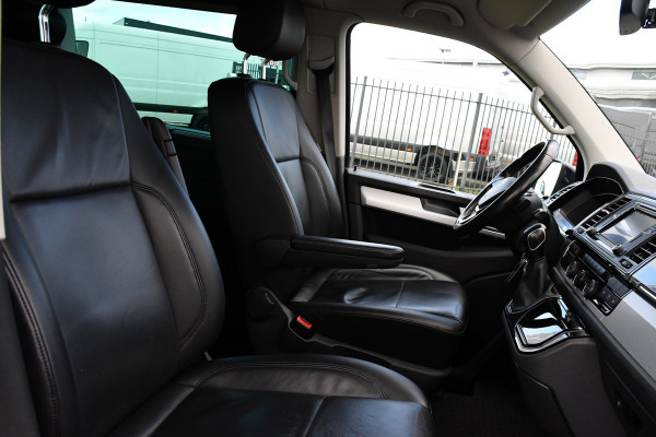Volkswagen Transporter Caravelle 2.0 TDI L2H1 Highline Adaptieve Cruise, Camera, 2 x Schuifdeur, 204pk, 8 personen, NAVI, Clima, Stoelverwarming, Uniek!