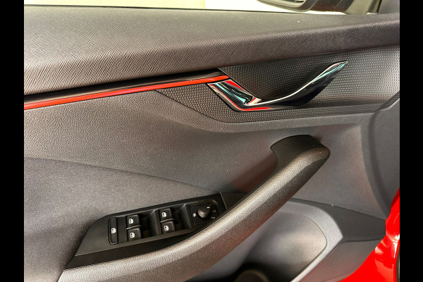 Škoda SCALA 1.5 TSI 150pk Sport Business DSG Automaat | Panorama | Trekhaak | Sport interieur | Climate | Cruise Con trol | occasion