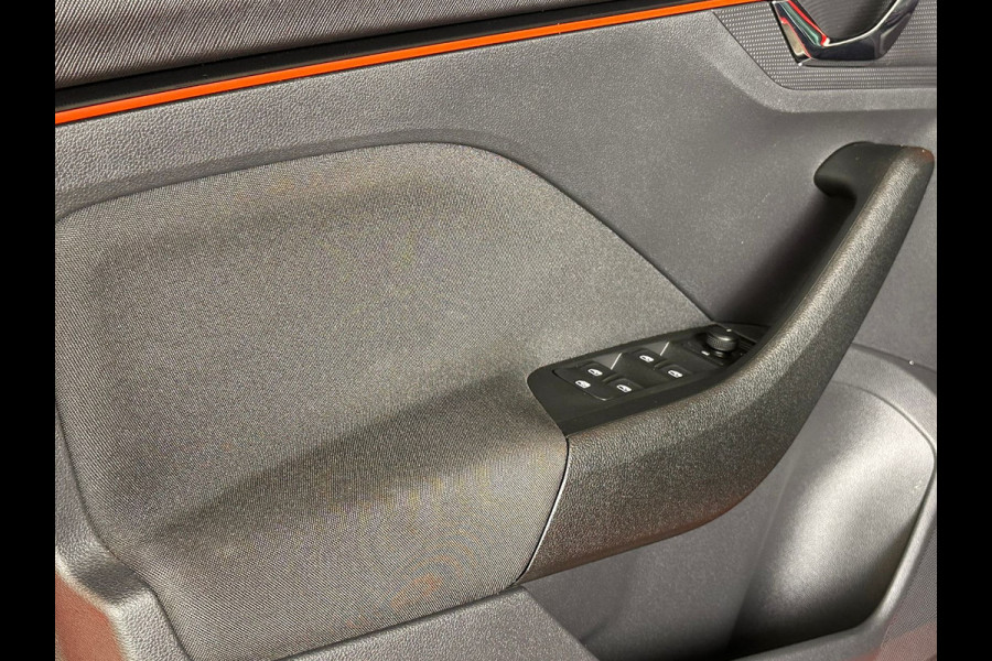 Škoda SCALA 1.5 TSI 150pk Sport Business DSG Automaat | Panorama | Trekhaak | Sport interieur | Climate | Cruise Con trol | occasion