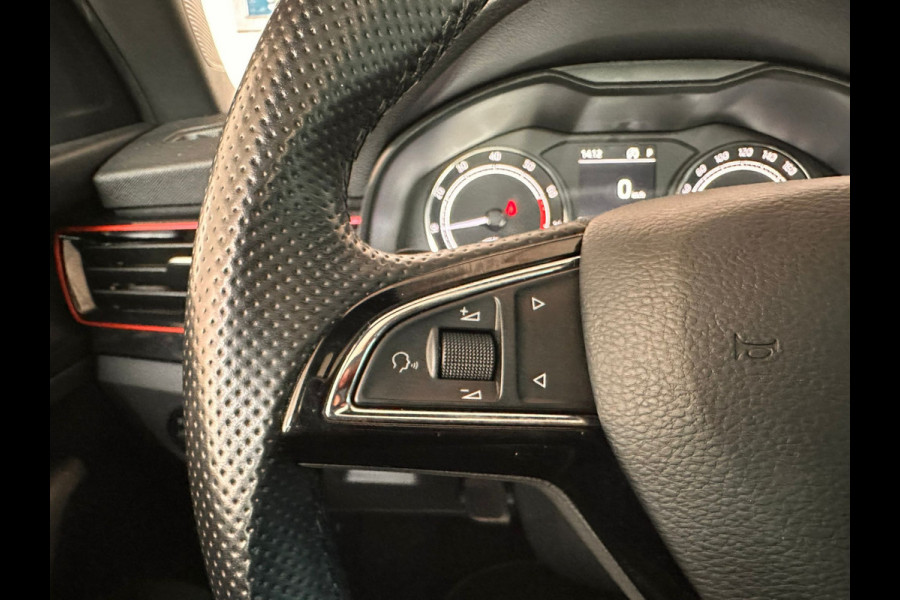 Škoda SCALA 1.5 TSI 150pk Sport Business DSG Automaat | Panorama | Trekhaak | Sport interieur | Climate | Cruise Con trol | occasion