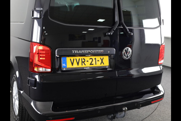 Volkswagen Transporter 2.0 TDI L2H1 30 DC Highline 150 PK DSG | Verlengde garantie | Navigatie | Trekhaak | Luxe dubbelcabine |