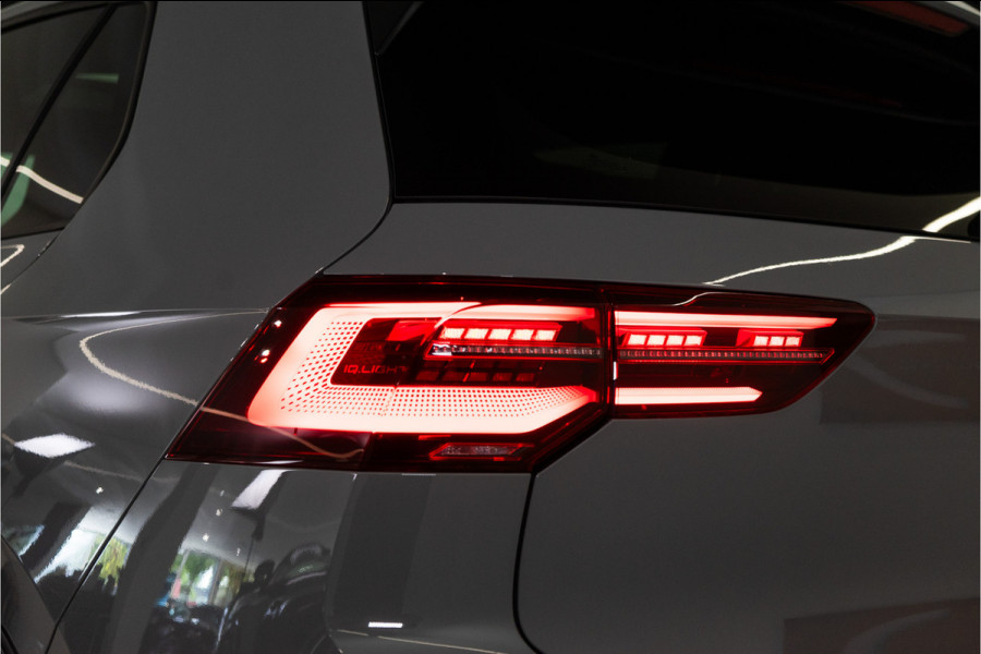 Volkswagen Golf 2.0 TSI GTI Clubsport 301PK | Pano | Harman/Kardon | Leder | HUD | VOL! 12 MND Garantie