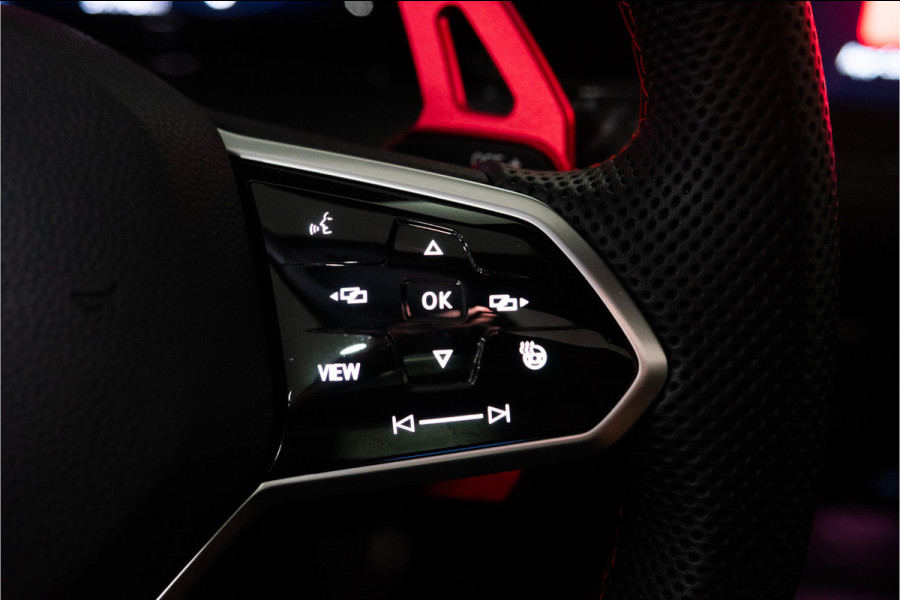 Volkswagen Golf 2.0 TSI GTI Clubsport 301PK | Pano | Harman/Kardon | Leder | HUD | VOL! 12 MND Garantie