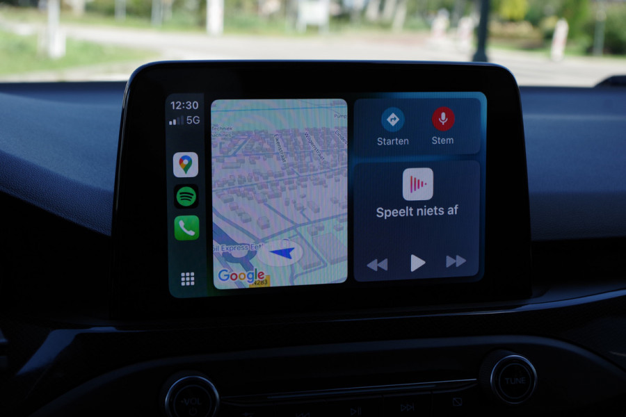 Ford FOCUS Wagon 1.0 EcoBoost Hybrid ST Line X BNS 125 PK, Winterpakket, Trekhaak, LED, Carplay, Head-Up