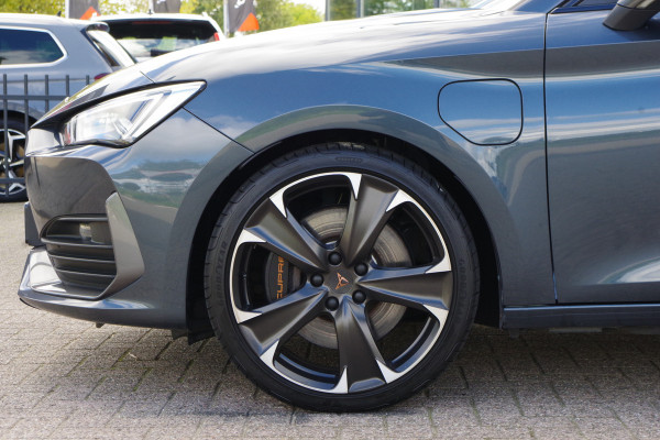 CUPRA Leon Sportstourer 1.4 e-Hybrid VZ Business 245 PK PHEV, Kuipstoelen, Climate Control, Stuurverwarming