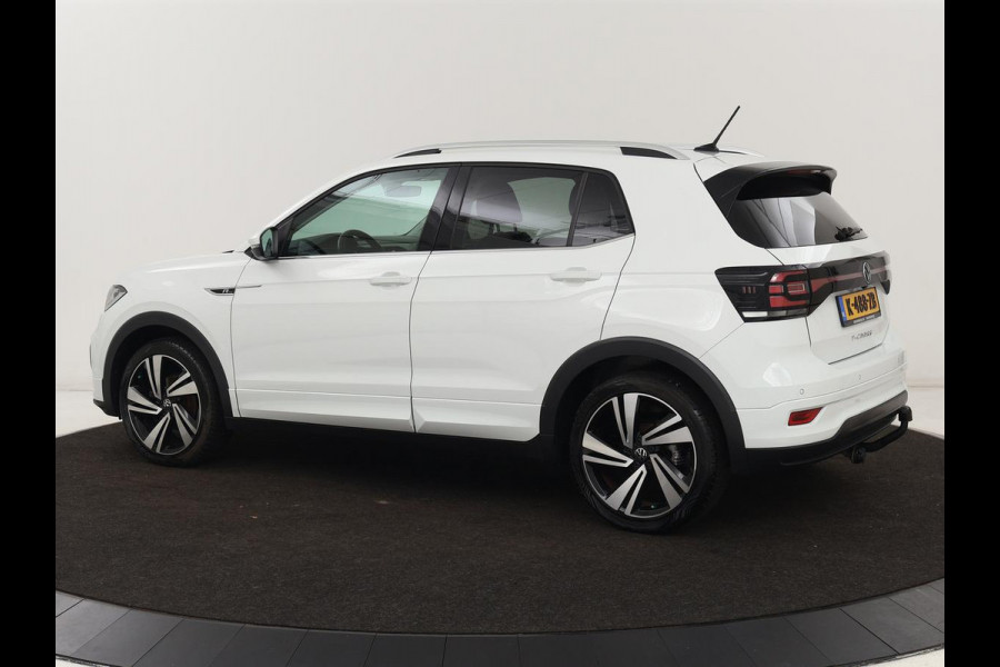 Volkswagen T-Cross 1.0 TSI R Line | Stoelverwarming | Camera | Trekhaak | Virtual Cockpit | Carplay | Adaptive cruise | Climate control | Full LED