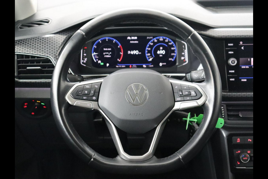 Volkswagen T-Cross 1.0 TSI R Line | Stoelverwarming | Camera | Trekhaak | Virtual Cockpit | Carplay | Adaptive cruise | Climate control | Full LED