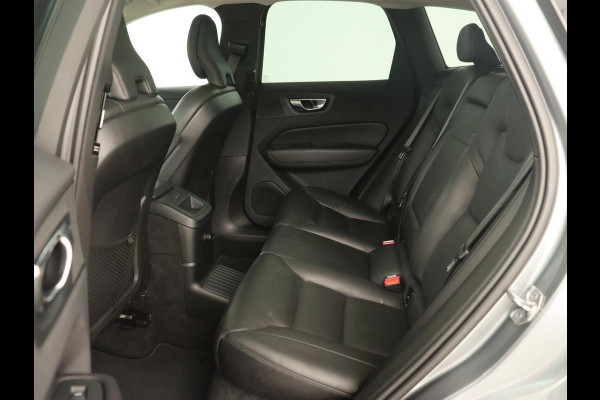 Volvo XC60 2.0 T8 Twin Engine AWD Inscription | Panoramadak | Trekhaak | Leder | Stoelverwarming | Camera | Adaptive cruise | Carplay | Navigatie | Full LED