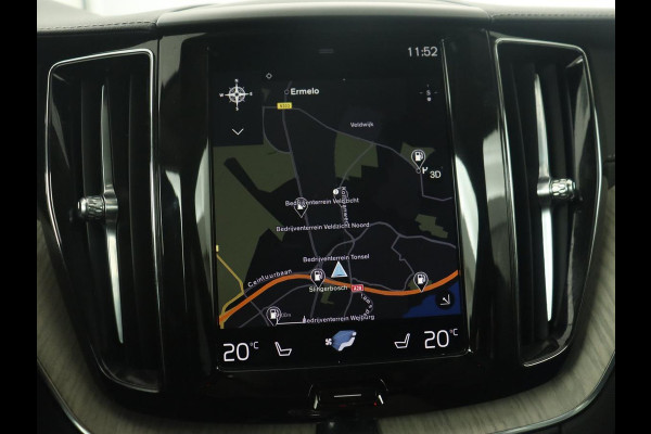 Volvo XC60 2.0 T8 Twin Engine AWD Inscription | Panoramadak | Trekhaak | Leder | Stoelverwarming | Camera | Adaptive cruise | Carplay | Navigatie | Full LED