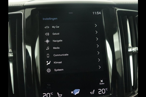 Volvo XC60 2.0 T8 Twin Engine AWD Inscription | Panoramadak | Trekhaak | Leder | Stoelverwarming | Camera | Adaptive cruise | Carplay | Navigatie | Full LED