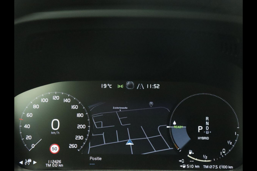Volvo XC60 2.0 T8 Twin Engine AWD Inscription | Panoramadak | Trekhaak | Leder | Stoelverwarming | Camera | Adaptive cruise | Carplay | Navigatie | Full LED