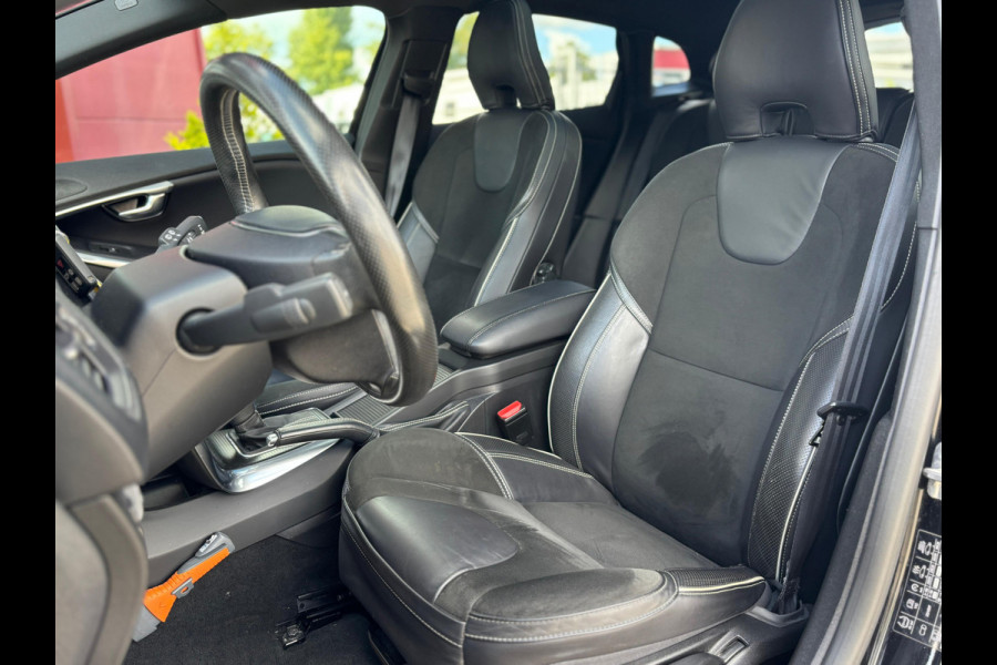 Volvo V40 2.0 D3 R-Design Polar+ Sport