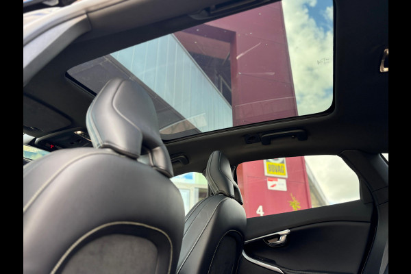 Volvo V40 2.0 D3 R-Design Polar+ Sport