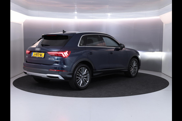 Audi Q3 35 TFSI Pro Line business 150 pk S-tronic | Navigatie | Parkeersensoren achter | Adaptieve cruise control | Lichtmetalen velgen 19" | Stoelverwarming |