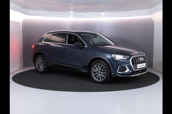 Audi Q3 35 TFSI Pro Line business 150 pk S-tronic | Navigatie | Parkeersensoren achter | Adaptieve cruise control | Lichtmetalen velgen 19" | Stoelverwarming |