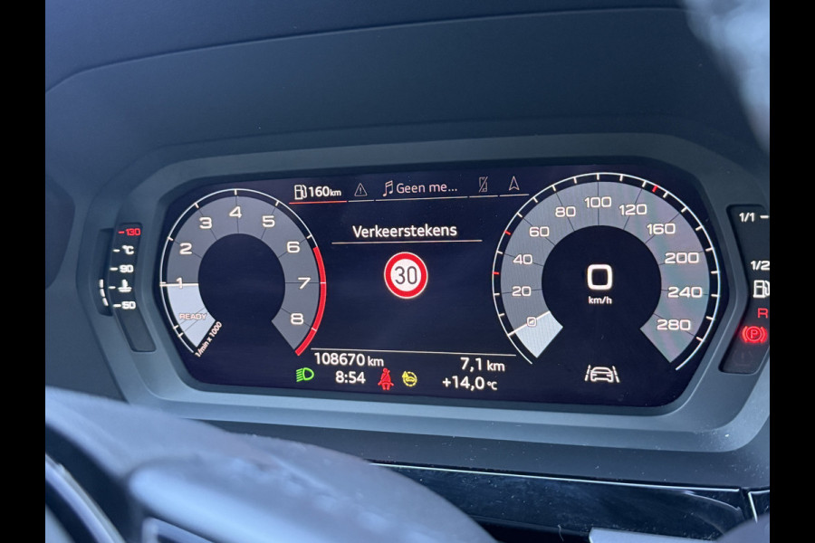 Audi A3 Sportback 30 TFSI Business edition | Leder | Apple Carplay | Navi | 18'' Inch
