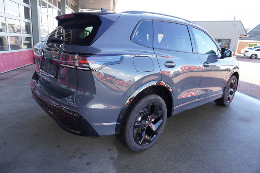 Volkswagen Tiguan 1.5 eHybrid R-Line Edition 272 PK Hybride nr.V012 | Climate | panorama dak | Trekhaak