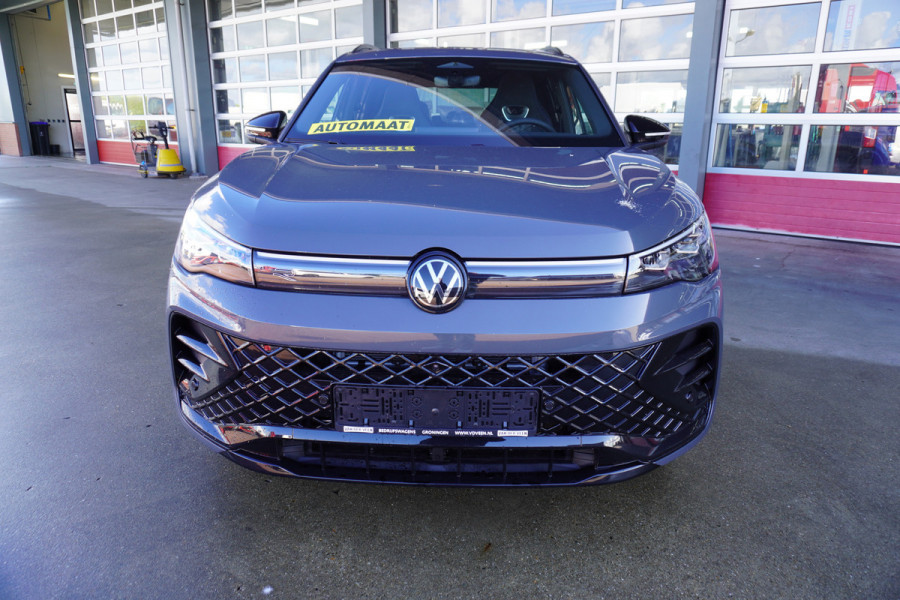 Volkswagen Tiguan 1.5 eHybrid R-Line Edition 272 PK Hybride nr.V012 | Climate | panorama dak | Trekhaak