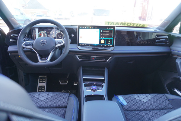 Volkswagen Tiguan 1.5 eHybrid R-Line Edition 272 PK Hybride nr.V012 | Climate | panorama dak | Trekhaak