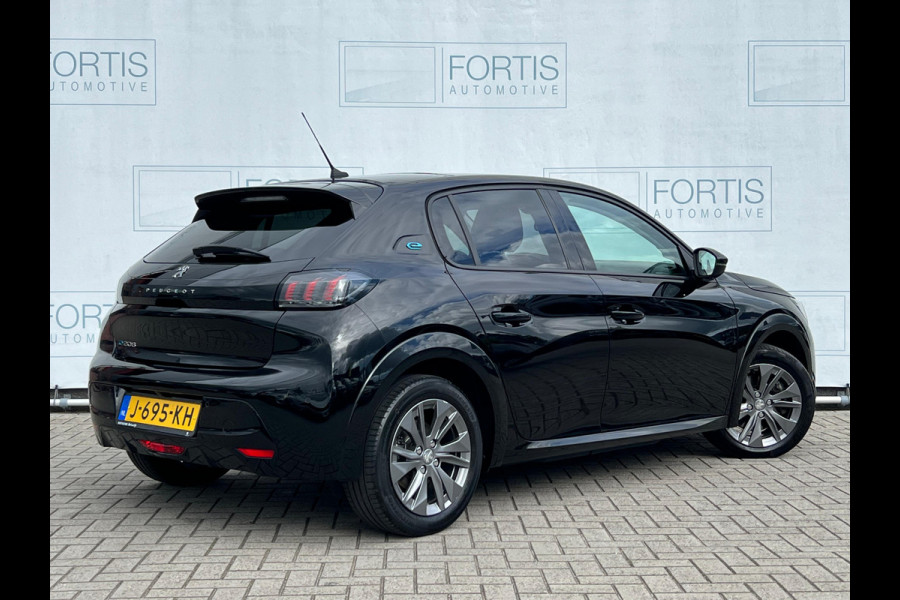 Peugeot e-208 EV Allure 50 kWh NL-AUTO | 1/2 LEDER | CAMERA | CARPLAY |