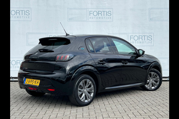 Peugeot e-208 EV Allure 50 kWh NL-AUTO | 1/2 LEDER | CAMERA | CARPLAY |