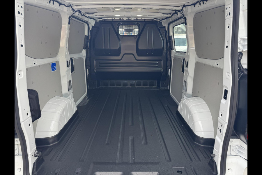 Ford E-Transit Custom 320 L1 Limited/Titanium Elektrisch | SCI | Ford Voorraad |  65kWh 218pk | Frozen White | Dubbele zijschuifdeur | Ruit in laadschot | Ruit in rechter zijschuifdeur| Verwarmbare passagiersstoel (8-weg verstelbaar) | Inklapbare trekhaak | Centrale dubbele vergrendeling | Driver Assistance Pack Premium | AGM accu | BEV 3-fase oplaadkabel 10 meter