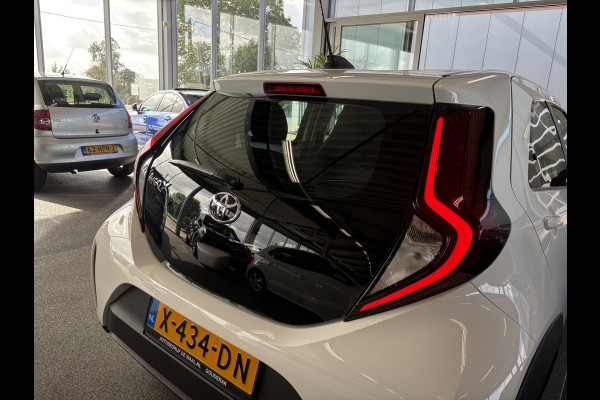 Toyota Aygo X 1.0 VVT-i 73pk Play 5-drs. ADAPT.CRUISE/CAMERA/CARPLAY/AIRCO