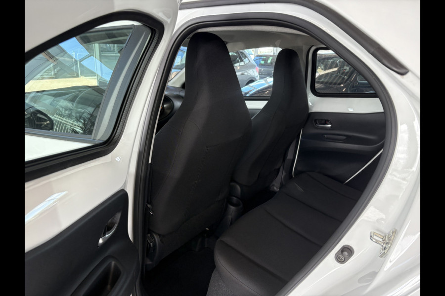 Toyota Aygo X 1.0 VVT-i 73pk Play 5-drs. ADAPT.CRUISE/CAMERA/CARPLAY/AIRCO