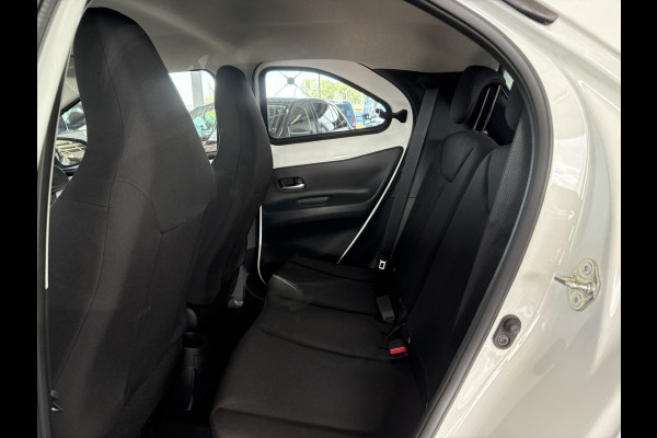 Toyota Aygo X 1.0 VVT-i 73pk Play 5-drs. ADAPT.CRUISE/CAMERA/CARPLAY/AIRCO