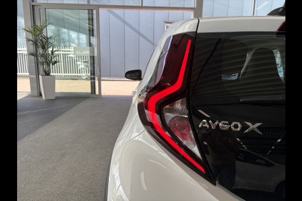 Toyota Aygo X 1.0 VVT-i 73pk Play 5-drs. ADAPT.CRUISE/CAMERA/CARPLAY/AIRCO