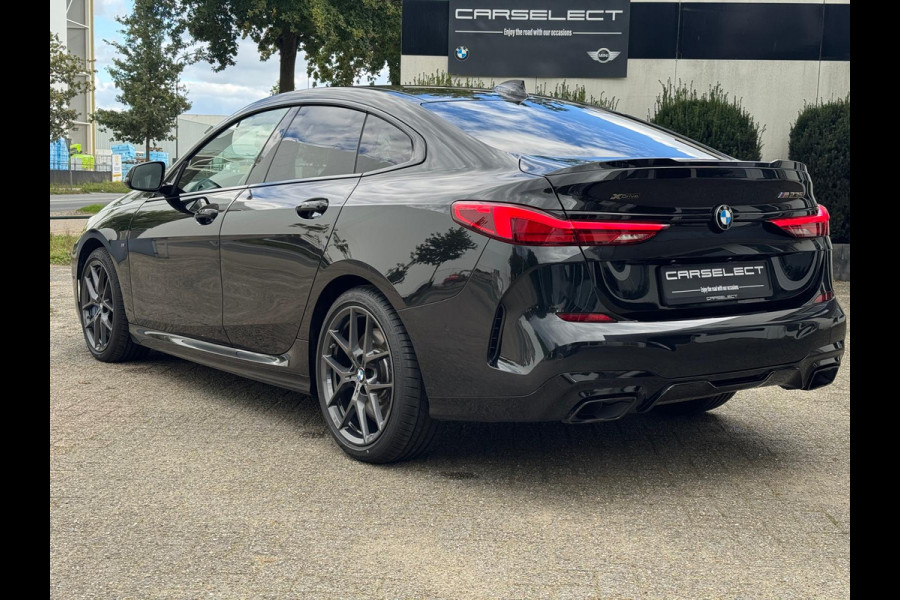 BMW 2 Serie Gran Coupé M235i xDrive High Exe, M Performance, Schaalstoel, Head-up, Harman/Kardon, Adaptive Cruise . Een proefrit levert het bewijs. Neem contact op en we maken een afspraak!