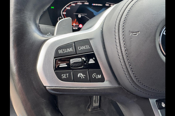 BMW 2 Serie Gran Coupé M235i xDrive High Exe, M Performance, Schaalstoel, Head-up, Harman/Kardon, Adaptive Cruise . Een proefrit levert het bewijs. Neem contact op en we maken een afspraak!