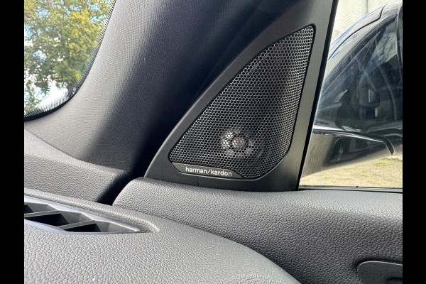 BMW 2 Serie Gran Coupé M235i xDrive High Exe, M Performance, Schaalstoel, Head-up, Harman/Kardon, Adaptive Cruise . Een proefrit levert het bewijs. Neem contact op en we maken een afspraak!