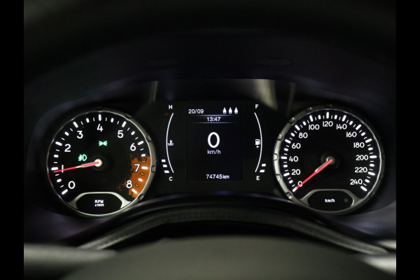 Jeep Renegade 1.6 E-Torq Longitude [STOELMASSAGE, CRUISE CONTROL, BLUETOOTH TELEFOON, KEYLESS ENTRY, AIRCO, NAVIGATIE, NIEUWSTAAT]