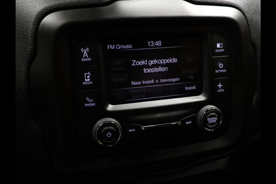 Jeep Renegade 1.6 E-Torq Longitude [STOELMASSAGE, CRUISE CONTROL, BLUETOOTH TELEFOON, KEYLESS ENTRY, AIRCO, NAVIGATIE, NIEUWSTAAT]