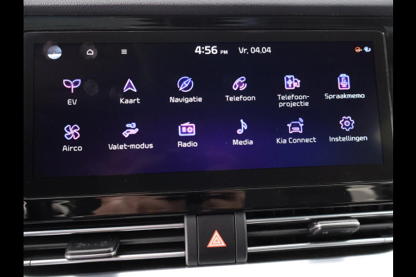 Kia e-Niro ExecutiveLine 64 kWh 1e EIG ACCUTEST 100% BIJNA 2021! 204 PK WLTP 468 KM!! 3-FASE. NAVI.DODEHOEK WARMTEPOMP GARANTIE TOT 12-2030**