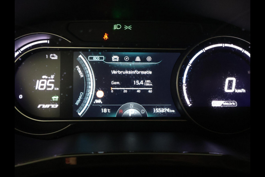 Kia e-Niro ExecutiveLine 64 kWh 1e EIG ACCUTEST 100% BIJNA 2021! 204 PK WLTP 468 KM!! 3-FASE. NAVI.DODEHOEK WARMTEPOMP GARANTIE TOT 12-2030**