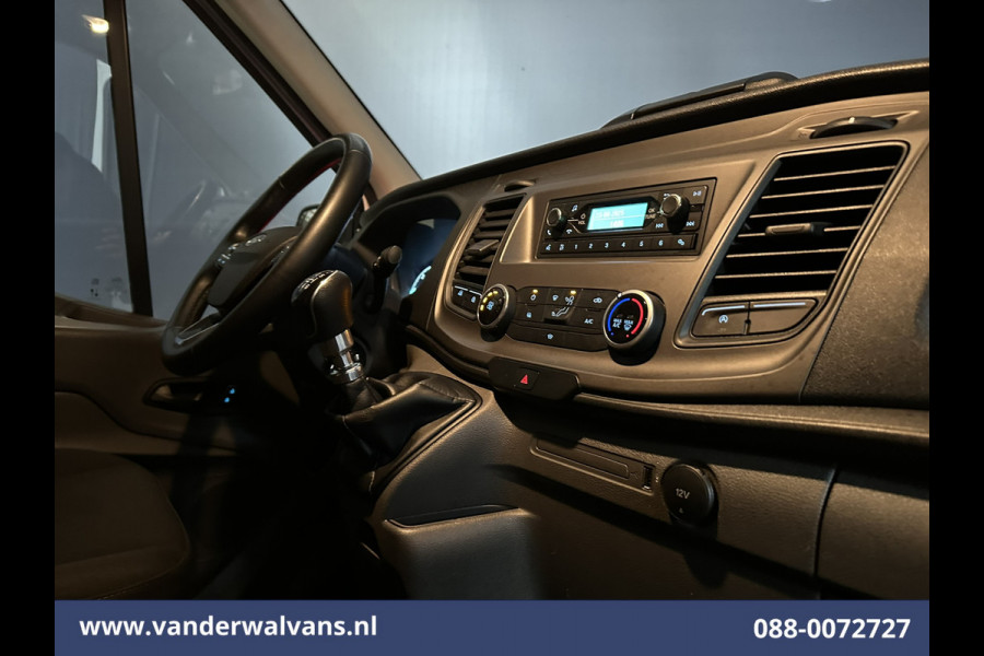 Ford Transit 2.0 TDCI 170pk Bakwagen Laadklep Dubbel Lucht Euro6 Airco | Cruiscontrol | Verwarmde Voorruit 940kg laadvermogen, Bijrijdersbank