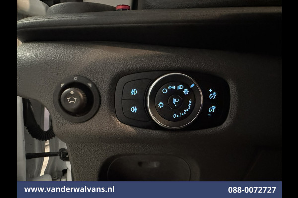 Ford Transit 2.0 TDCI 170pk Bakwagen Laadklep Dubbel Lucht Euro6 Airco | Cruiscontrol | Verwarmde Voorruit 940kg laadvermogen, Bijrijdersbank