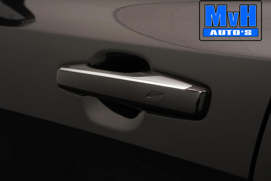 Lynk & Co 01 1.5 Hybride|FULL BLACK XL|ZWARTE.HEMEL|PANO|NAP