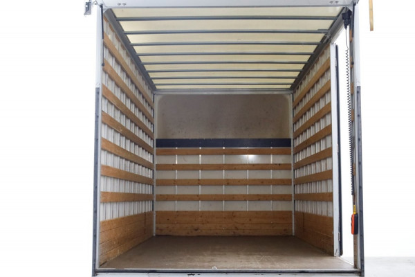 Peugeot Boxer 435 2.0 BlueHDI 165pk E6 Bakwagen met laadklep en zijdeur L445cm 07-2019