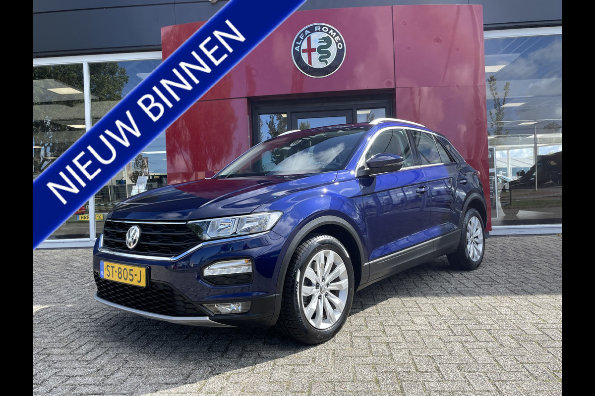 Volkswagen T-Roc 1.0 TSI Style | Trekhaak | carplay | cruise control |