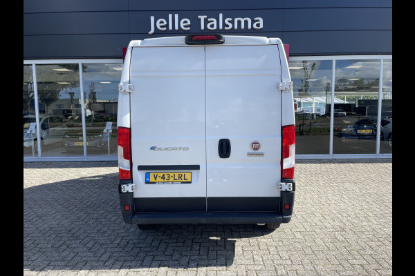 Fiat E-Ducato 3.5T L2H2 47 kWh | Camera | Mistlampen | Groot Scherm | Parkeersensoren Fiat E-Ducato 3.5T L2H2 47 kWh | Camera | Mistlampen | Groot Scherm | Parkeersensoren