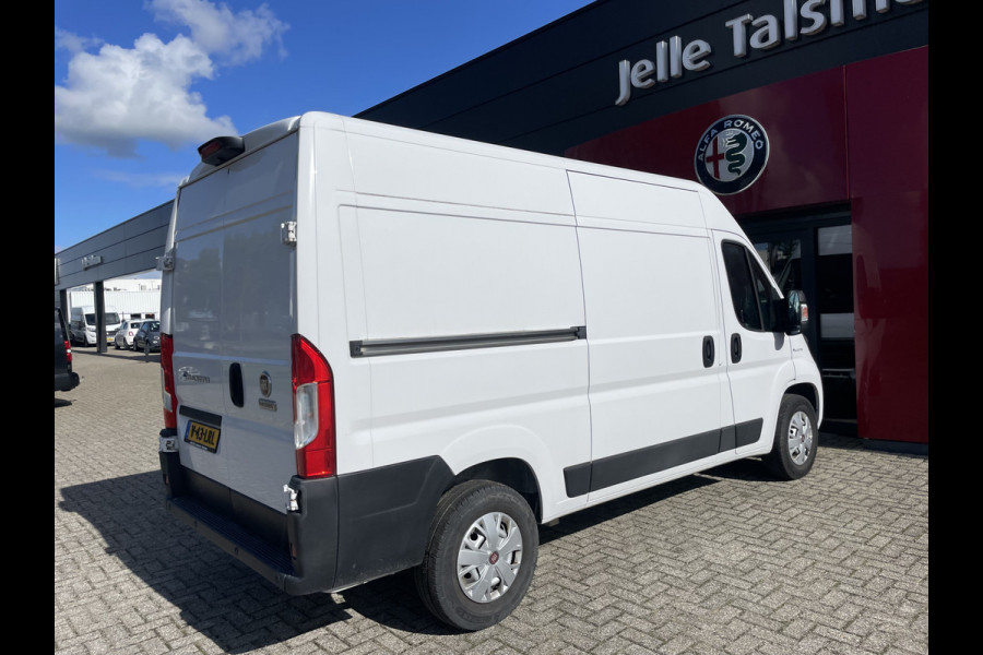 Fiat E-Ducato 3.5T L2H2 47 kWh | Camera | Mistlampen | Groot Scherm | Parkeersensoren Fiat E-Ducato 3.5T L2H2 47 kWh | Camera | Mistlampen | Groot Scherm | Parkeersensoren