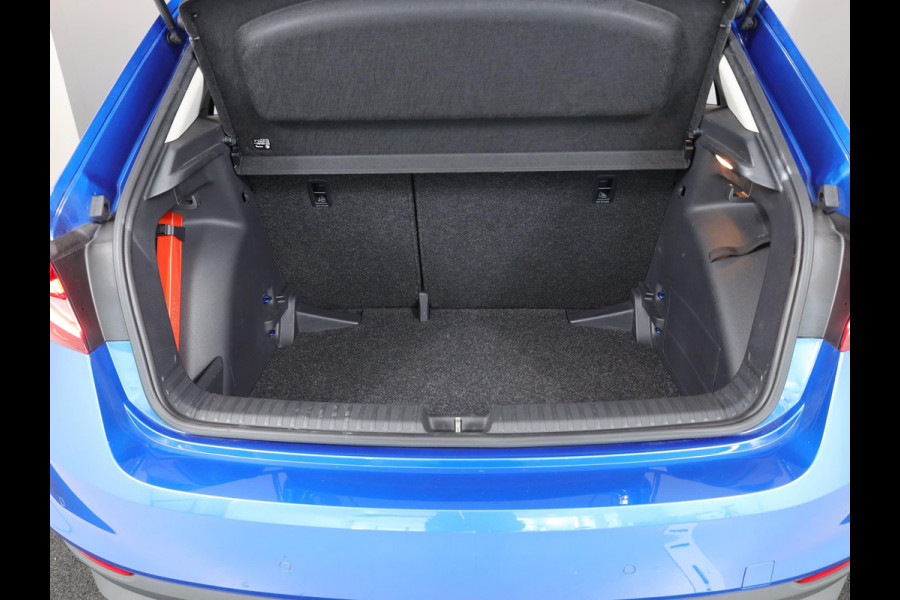 Škoda Fabia 1.0 TSI Business Edition 95 pk | Verlengde garantie | Navigatie via App | Parkeersensoren | Achteruitrijcamera | Stoelverwarming |
