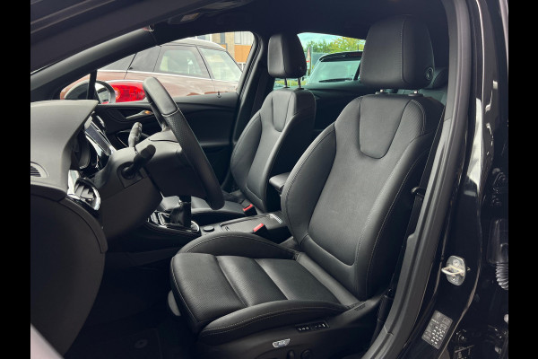 Opel Astra 1.2 Ultimate NL AUTO | MEMORY | CAMERA | CARPLAY