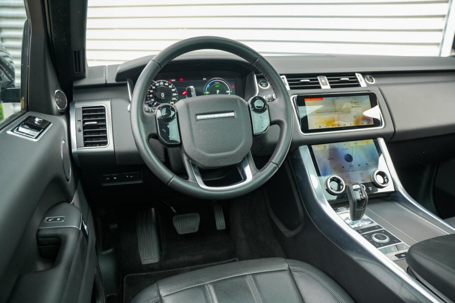 Land Rover Range Rover Sport 2.0 P400e SE R Dynamic Panoramadak Matrix LED Luchtvering Keyless Leer 21''LM