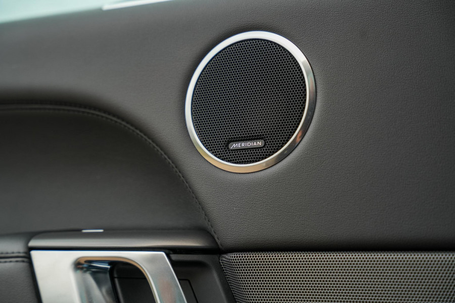 Land Rover Range Rover Sport 2.0 P400e SE R Dynamic Panoramadak Matrix LED Luchtvering Keyless Leer 21''LM