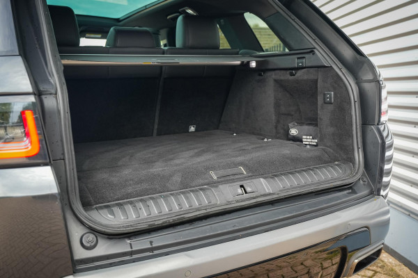 Land Rover Range Rover Sport 2.0 P400e SE R Dynamic Panoramadak Matrix LED Luchtvering Keyless Leer 21''LM